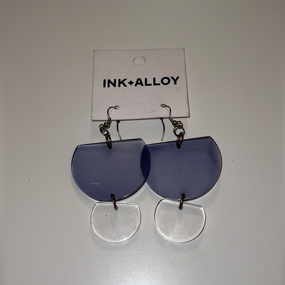 Blue purple tint and clear white half circle dangly tiered earrings - Picture 2 of 3